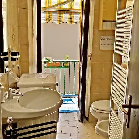 Valentina House Apartamento Varenna