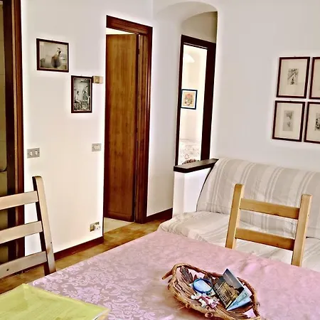 Valentina House Apartamento Varenna