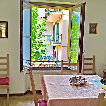 Valentina House * Varenna